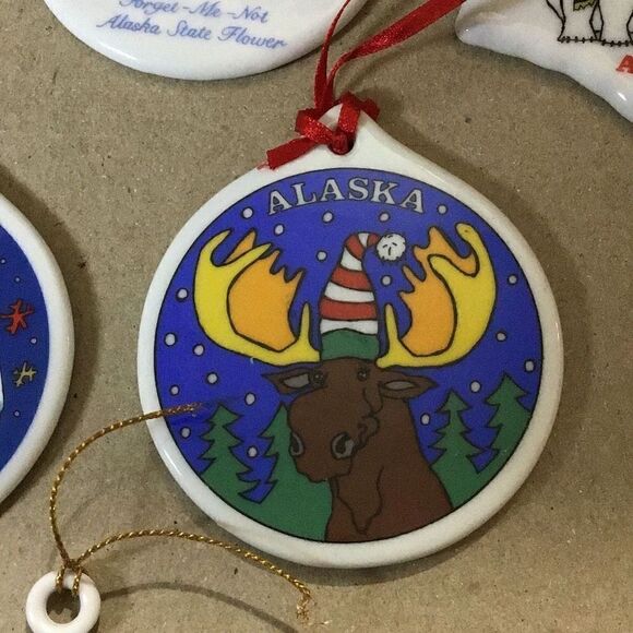 Set of six porcelain desk ornaments mostly Alaskan - Picture 5 of 12